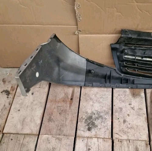 Vauxhall Vivaro 2006-2014 Front Grille (69) - Image 13