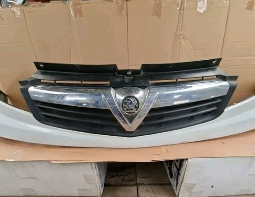 Vauxhall Vivaro 2006-2014 Front Grille (68) - Image 8