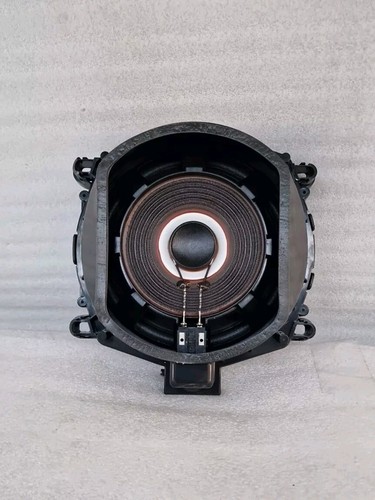 BMW X5 F15 Central Bass Subwoofer Speaker 9247342 (351)