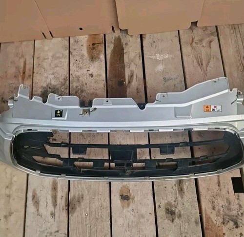 Ford Transit MK8 2015-2019 Front Grille (5)