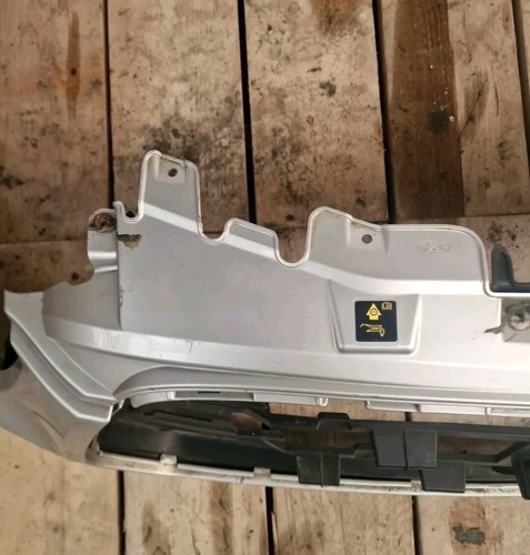 Ford Transit MK8 2015-2019 Front Grille (5)