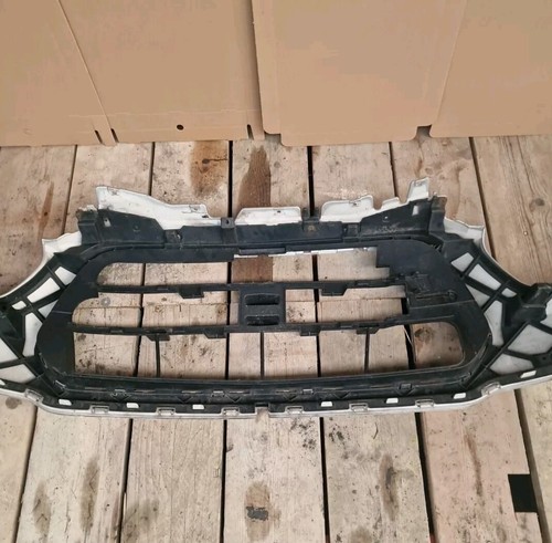 Ford Transit MK8 2015-2019 Front Grille (5)
