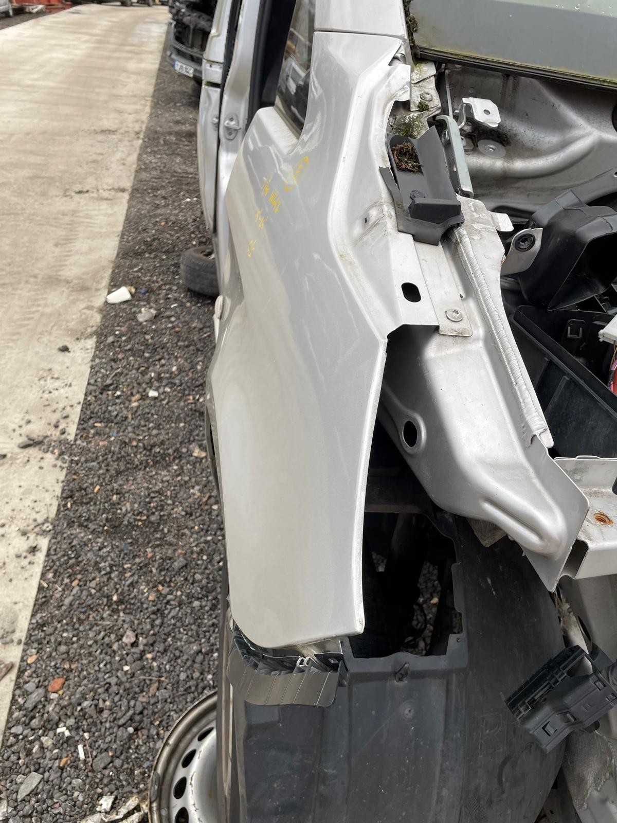 Mercedes Vito V Class Viano 2015-2024 Wing Fender Right O/S Silver