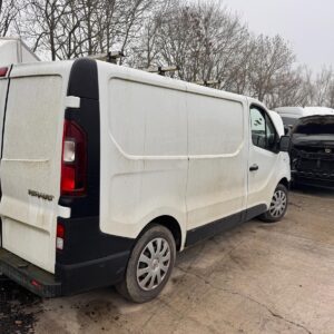 Vauxhall Vivaro Trafic 2015 2019 Front Door Right Side O/S In White BREAKING