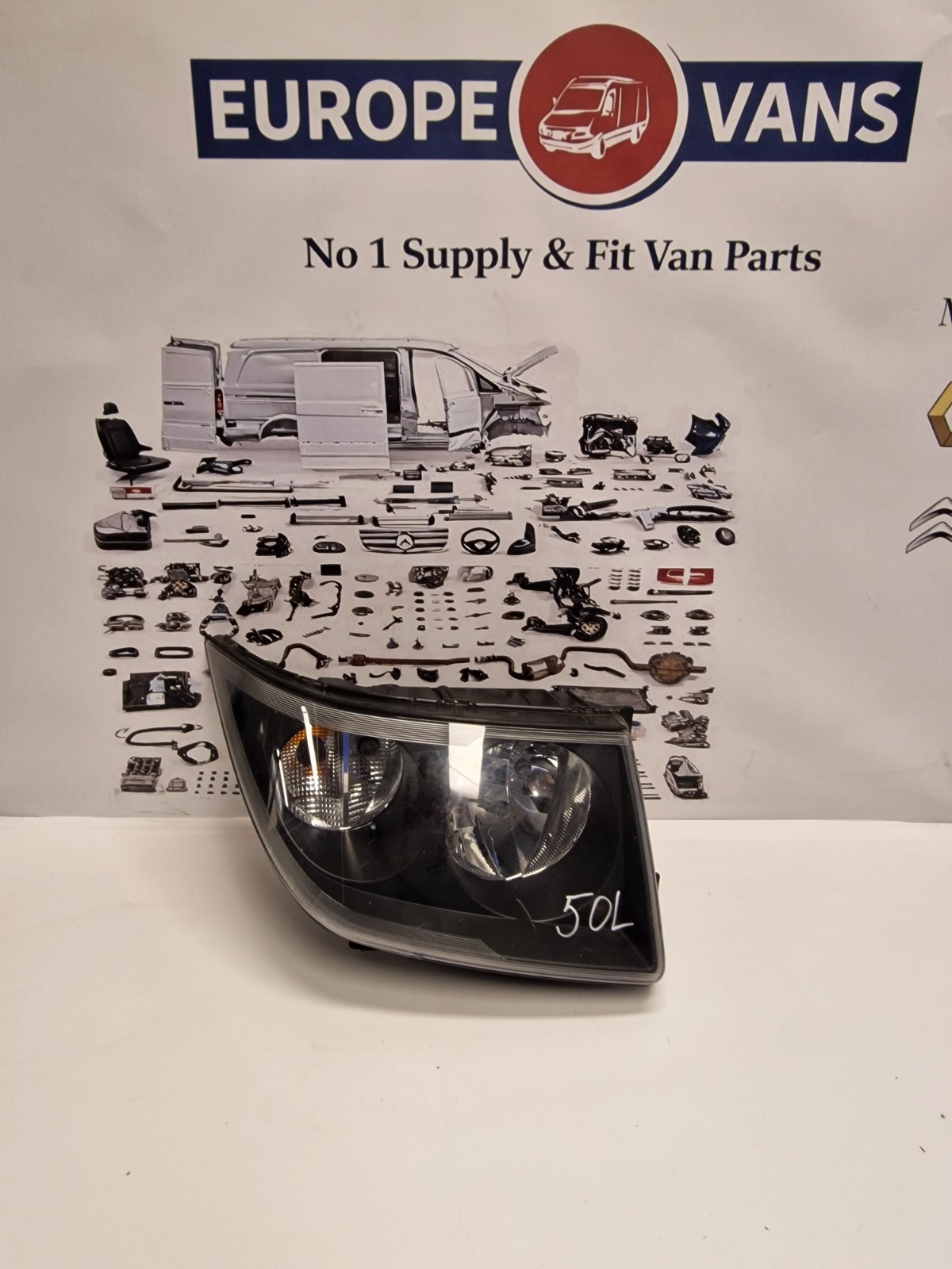 Volkswagen Crafter 06-17 Left Side Headlight 9068201461 (50) Scratches