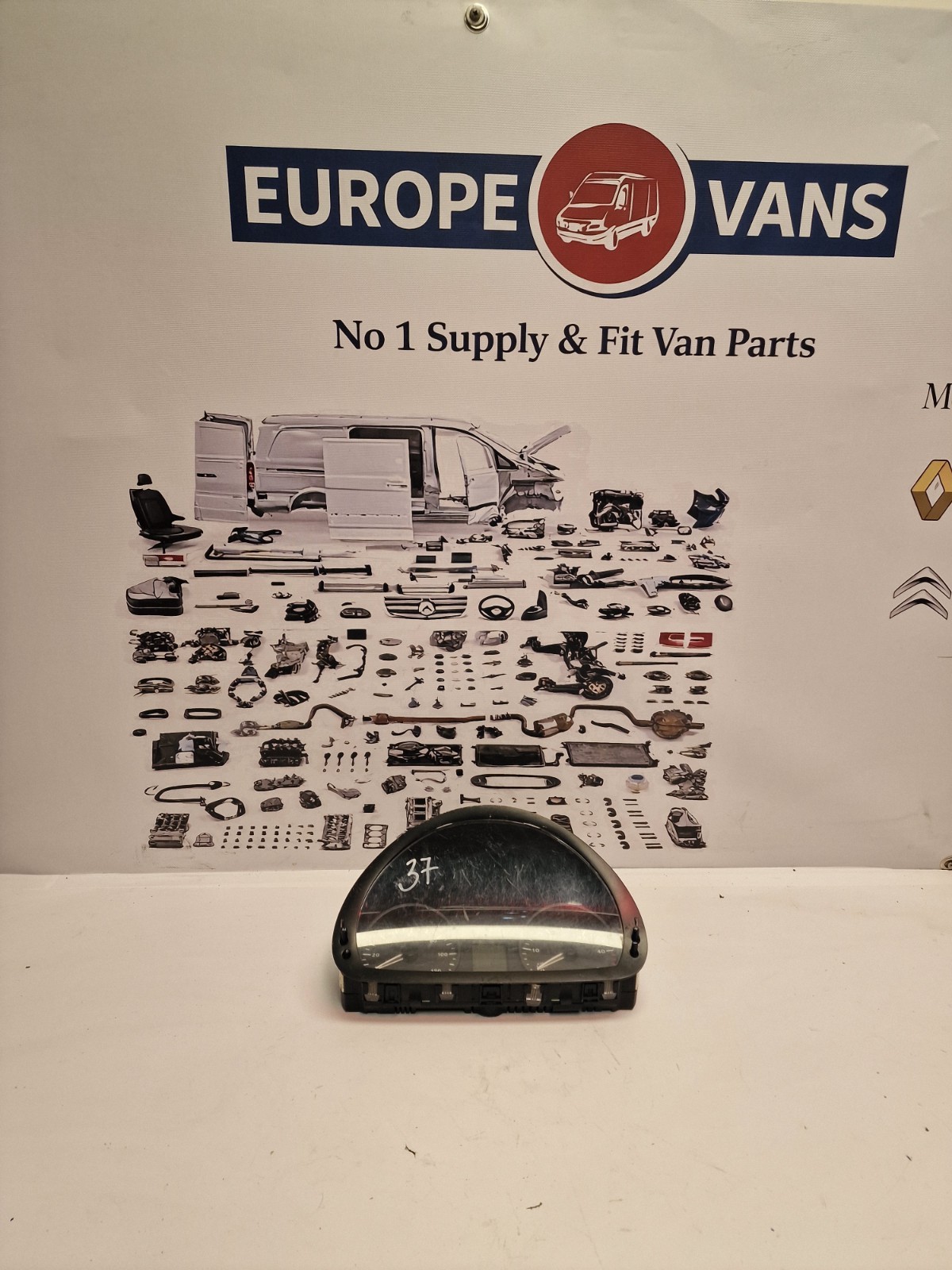 MERCEDES SPRINTER W906 2007-2010 SPEEDOMETER CLUSTER A9064469021 (37)