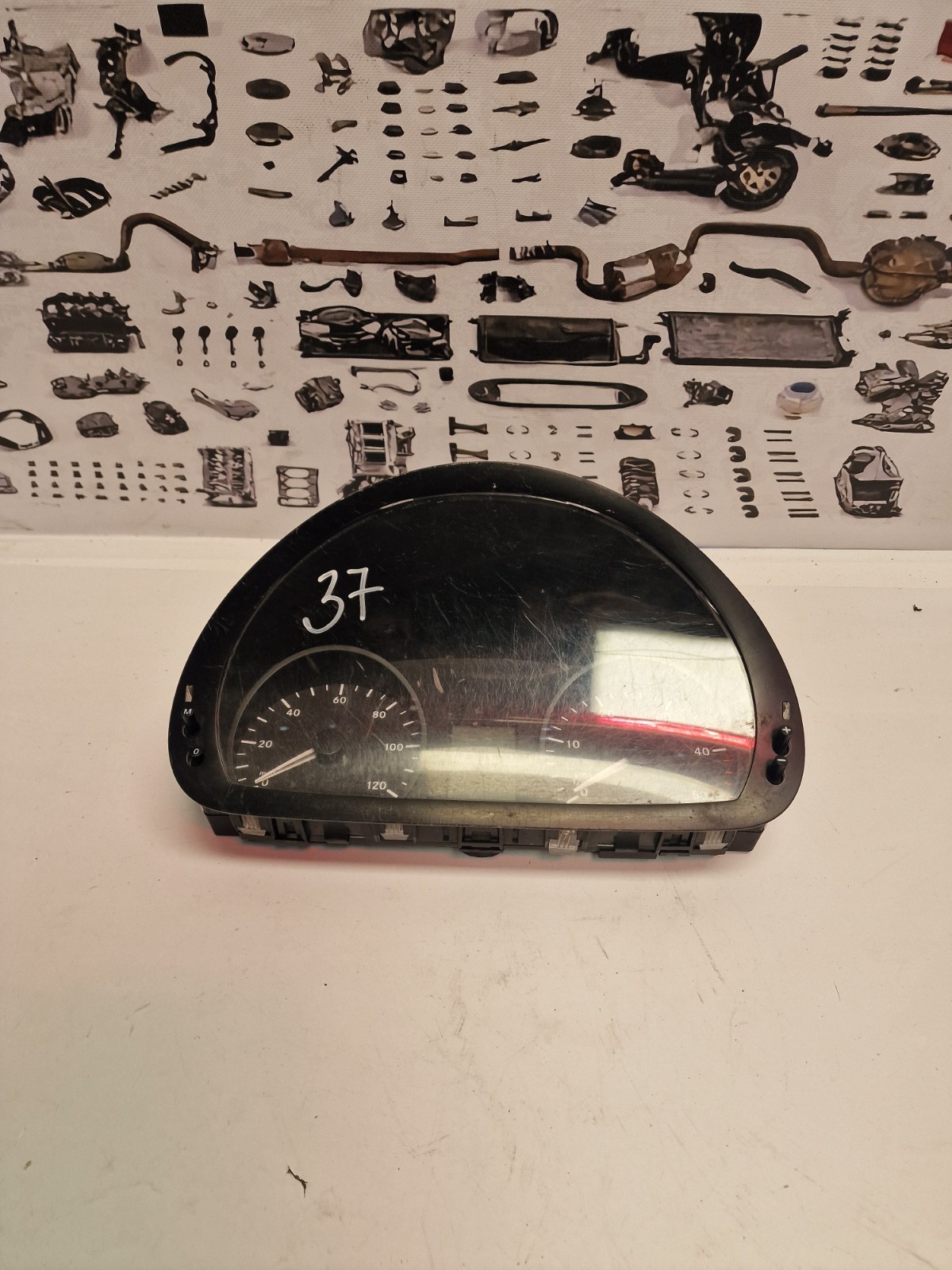 MERCEDES SPRINTER W906 2007-2010 SPEEDOMETER CLUSTER A9064469021 (37)
