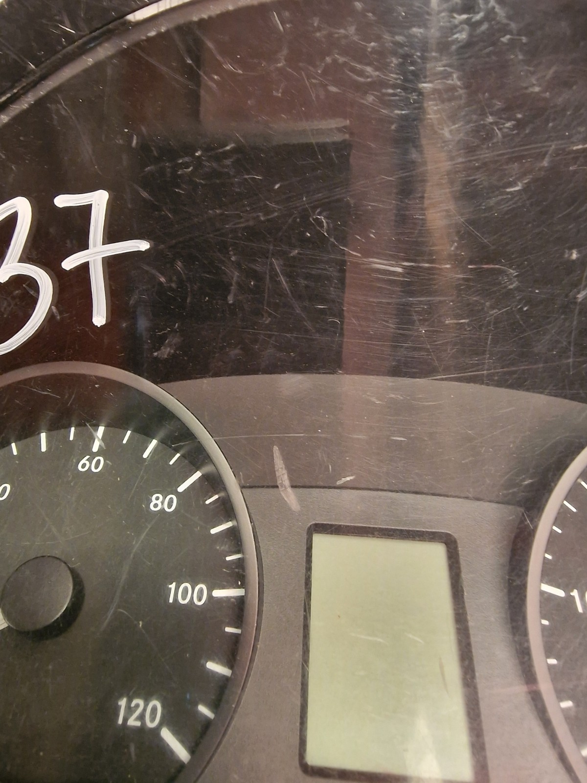 MERCEDES SPRINTER W906 2007-2010 SPEEDOMETER CLUSTER A9064469021 (37)
