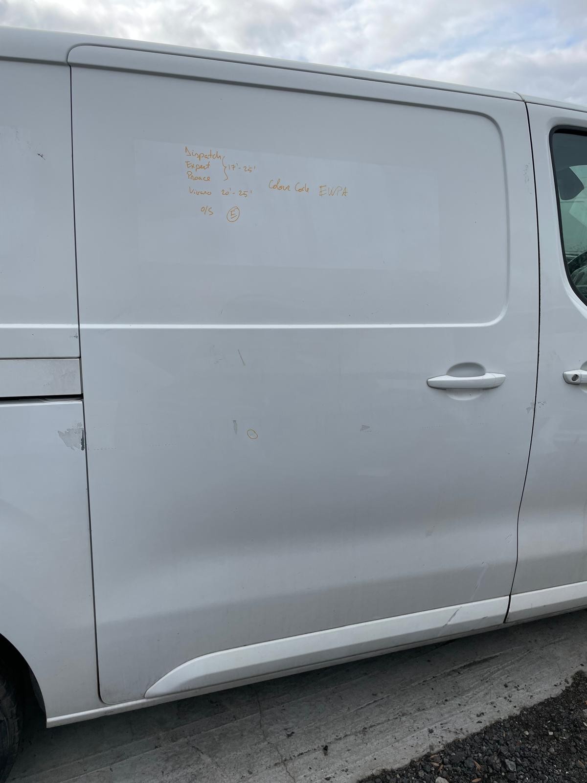 Dispatch Expert Proace Side Loading Sliding Door OS White 2017-2025 Vivaro 20 25