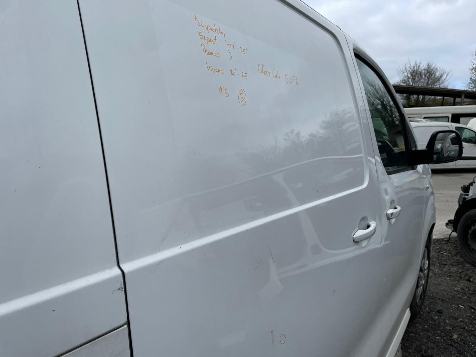 Dispatch Expert Proace Side Loading Sliding Door OS White 2017-2025 Vivaro 20 25
