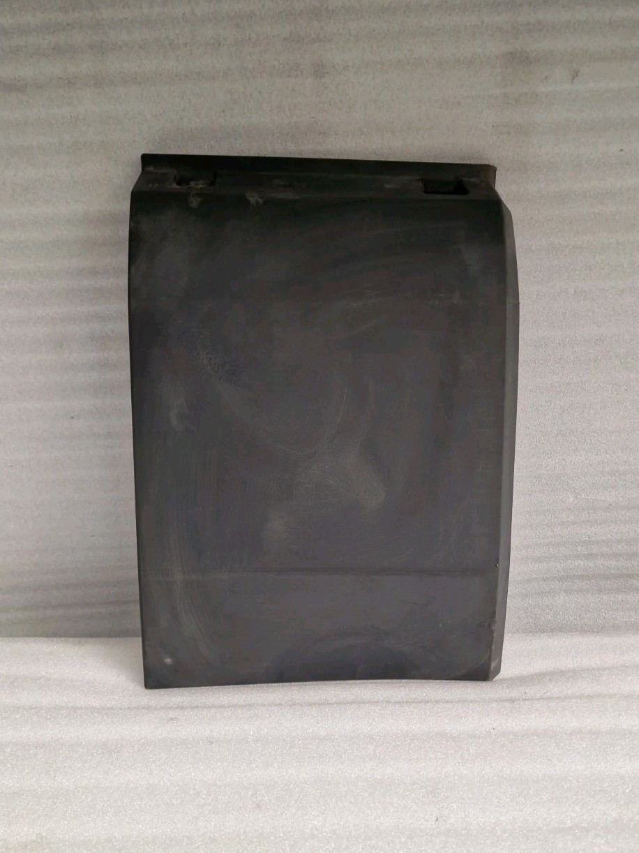 Iveco Daily Passenger Side Moulding Trim 5801821732 (425)