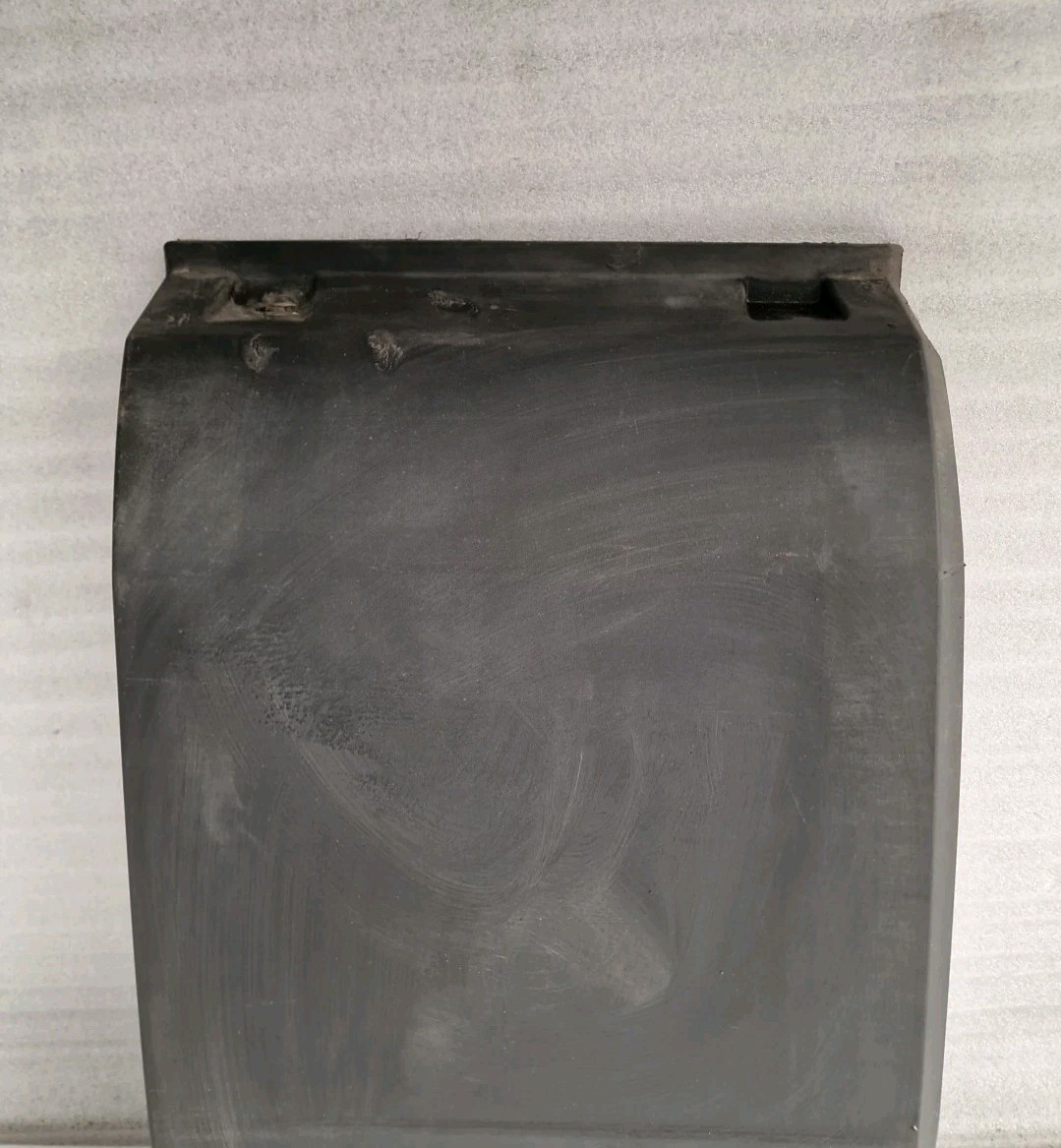 Iveco Daily Passenger Side Moulding Trim 5801821732 (425)