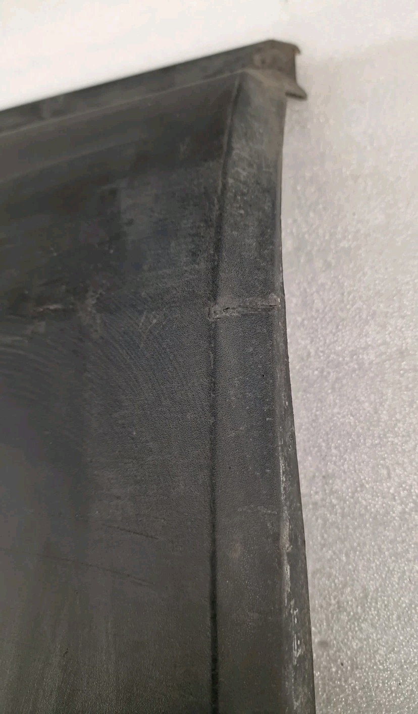 Iveco Daily Passenger Side Moulding Trim 5801821732 (425)
