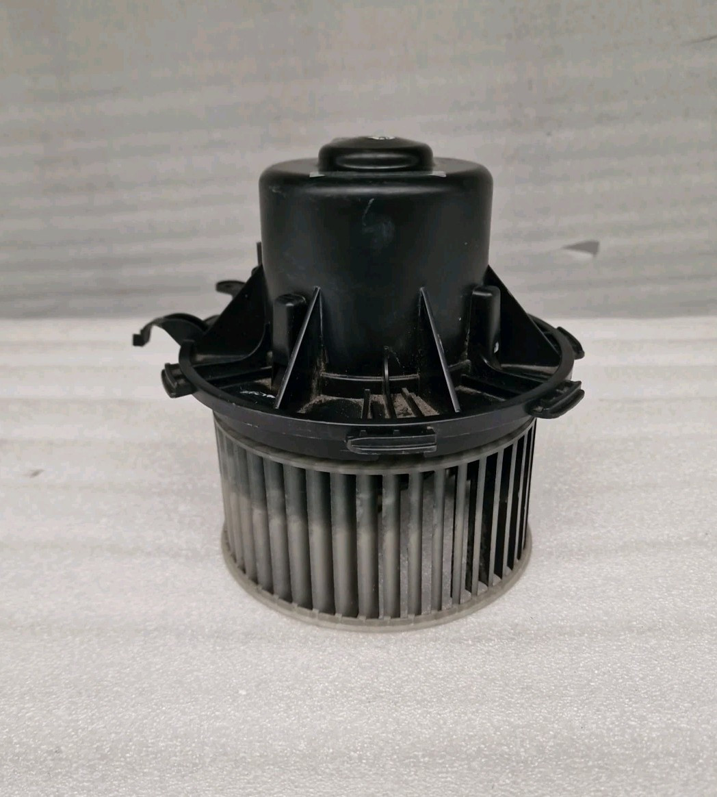 Mercedes Sprinter W906 2006-2018 Heater Blower Motor Fan E7169 (8)