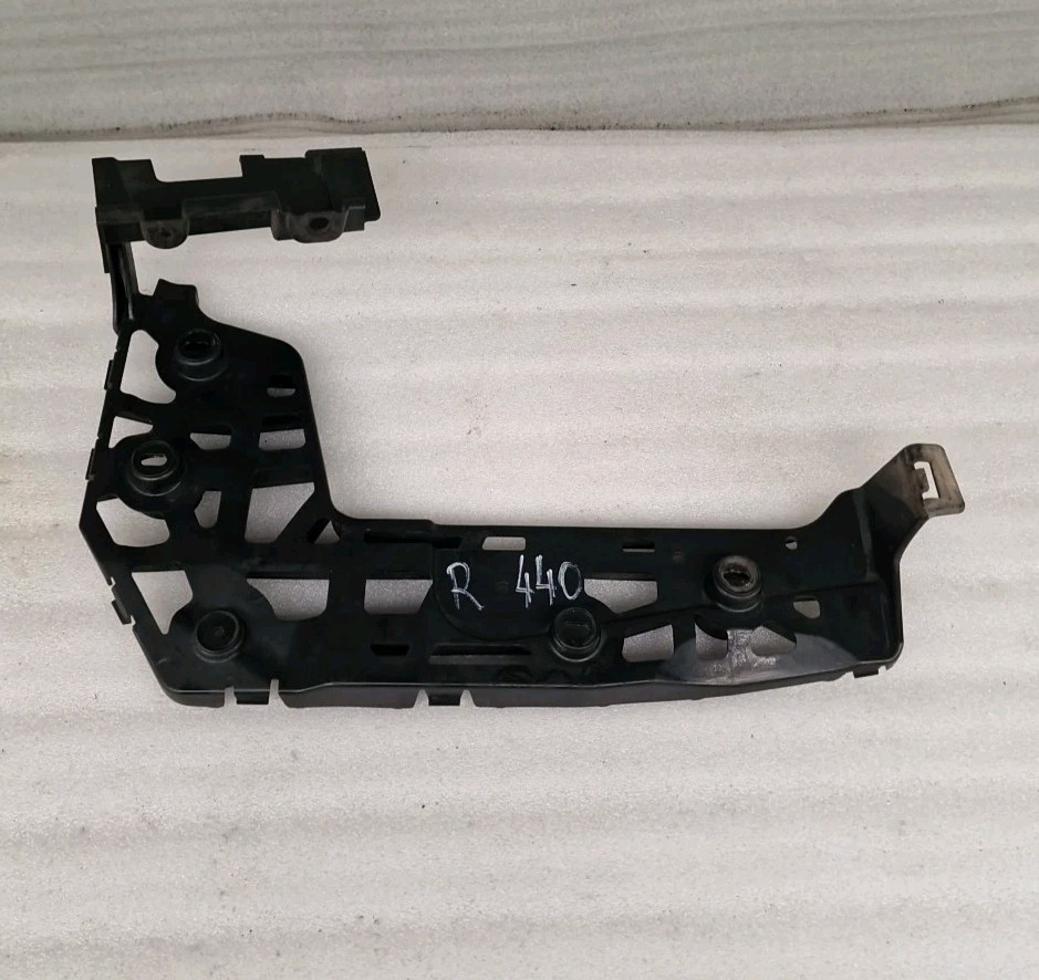 Volkswagen Crafter MAN TGE 2017 ON Rear Right Side Bumper Bracket 7C0807394 440)