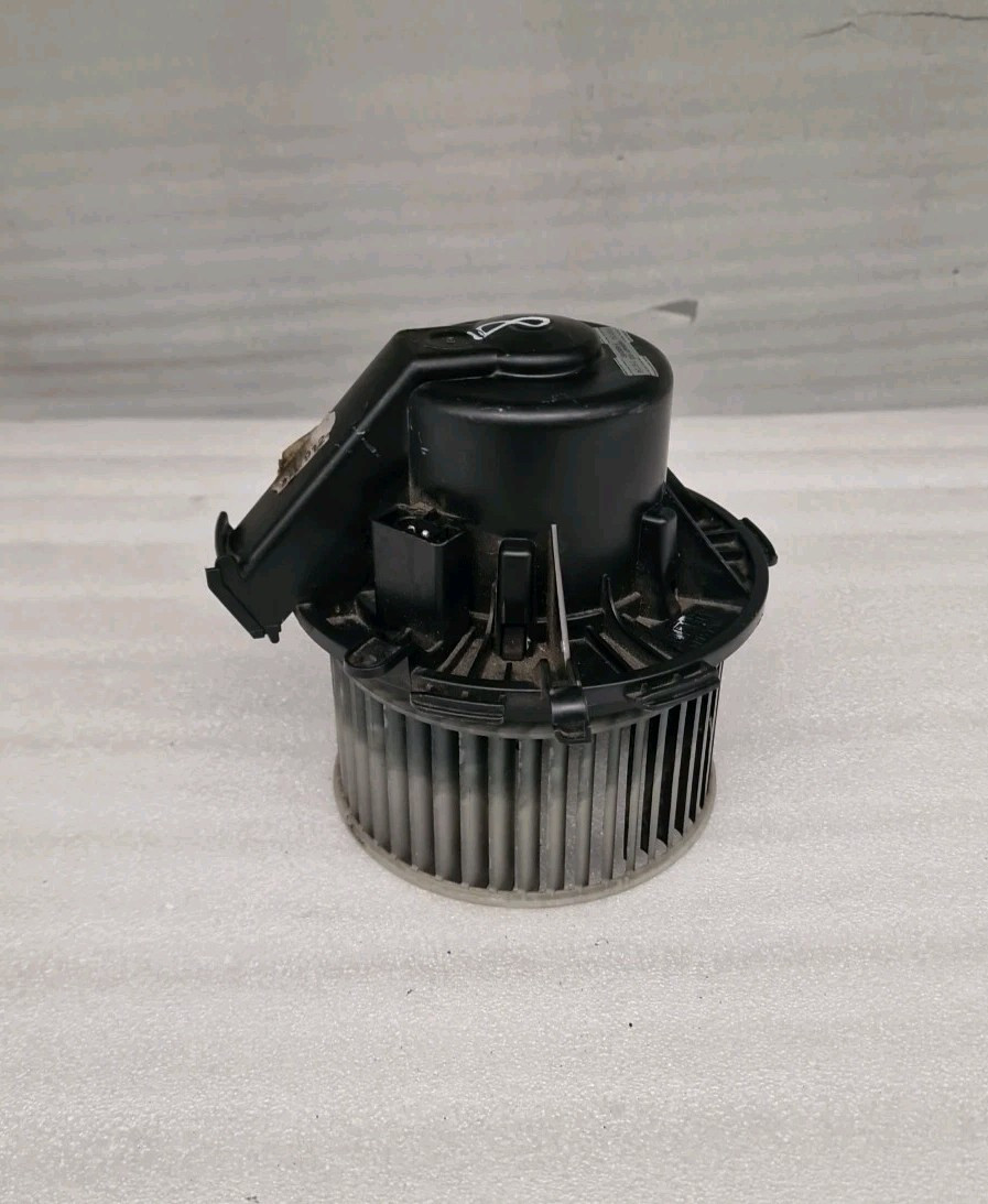 Mercedes Sprinter W906 2006-2018 Heater Blower Motor Fan E7169 (8)