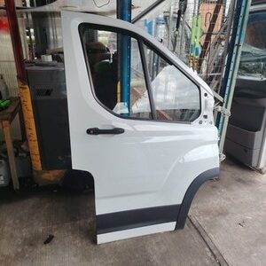 Maxus Deliver 9 2020 2026 Front Door Right Side OS BREAKING P1276