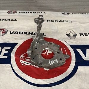 Citroen Berlingo Partner  1.5 Fuel Injection Pump Mount Bracket 9817304180 1009