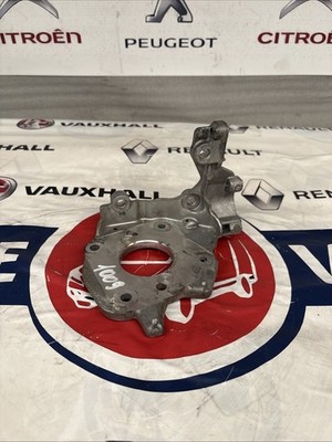 Citroen Berlingo Partner 1.5 Fuel Injection Pump Mount Bracket 9817304180 1009 - Image 2