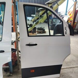 VW Crafter Front Door OS 2017 2026 BREAKING P1366