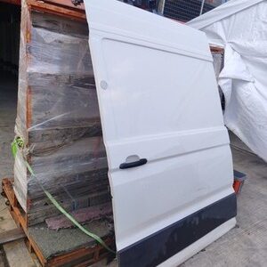 VW Crafter  Sliding Door Left Side NS 2017 2026 BREAKING P1370