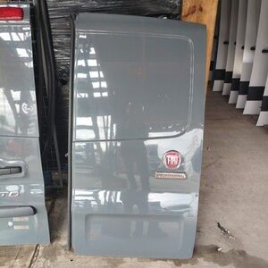 Vivaro Renault Trafic  Rear Right Side Door OS 2015 2019 P1372 BRAKING