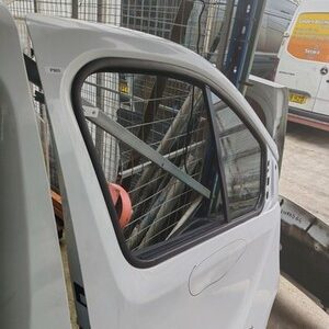 Vivaro Renault Trafic 3 Front Side Door Os 2015 2019 P900 BRAKING
