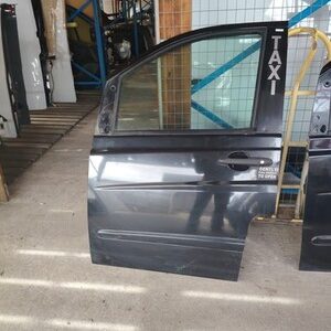 Mercedes Vito W639 2004 2014 Front Door Left Side NS BREAKING P1395