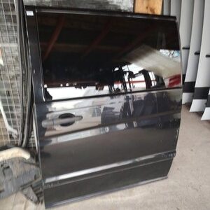 Mercedes Vito W639 2005 2014 Left Side Loading Sliding Door NS P1403