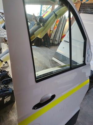 VW Crafter Front Door OS 2017 2026 BREAKING P1409 - Image 4