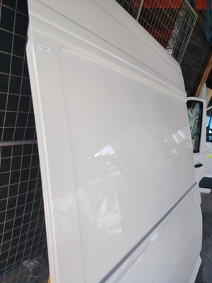 VW Crafter Sliding Door Left Side NS 2017 2026 BREAKING P1413 - Image 4
