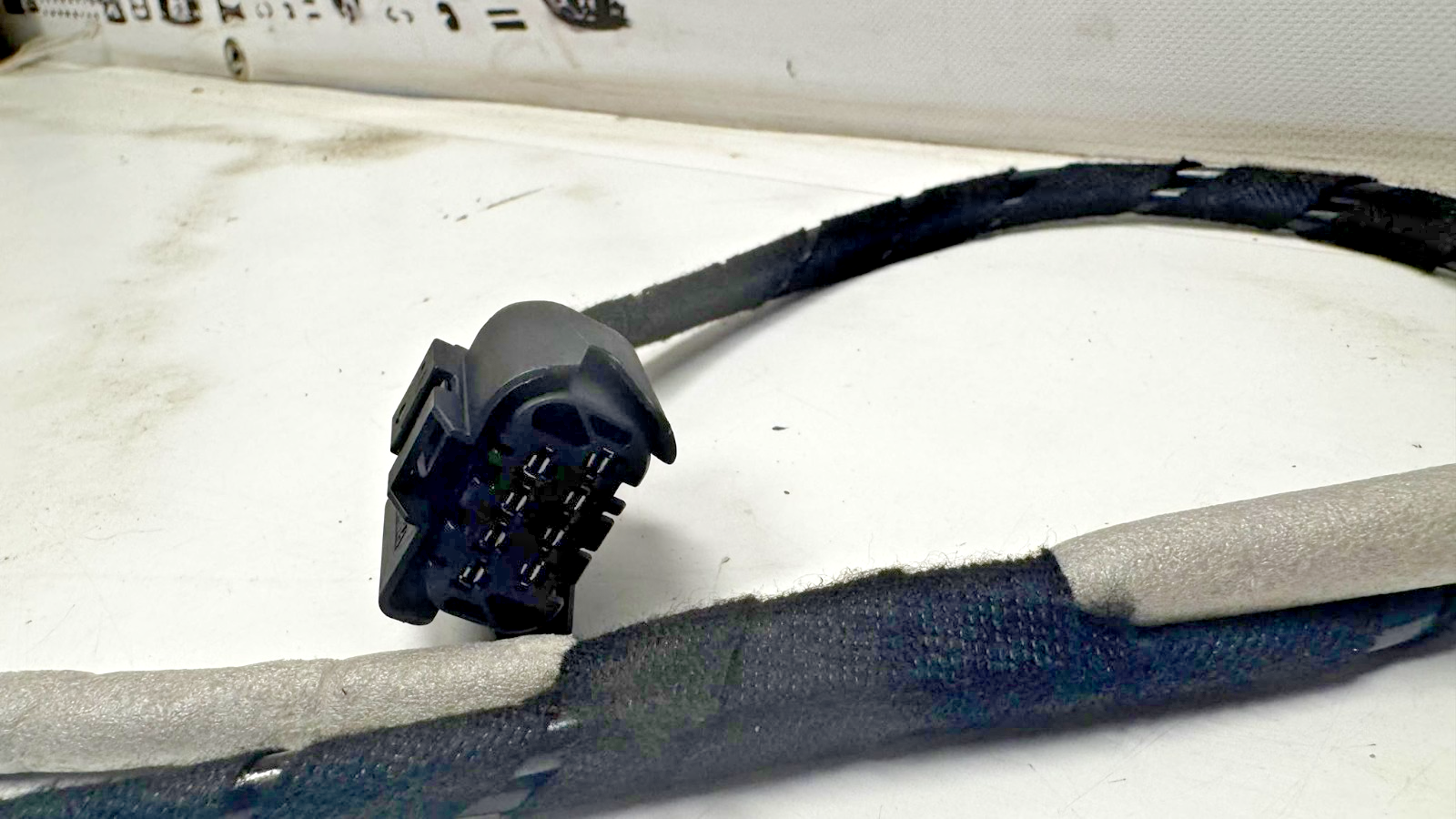 Mercedes Sprinter W907 2019 2026 Side Loading Door Sliding Door Cable Lower - imagine 4