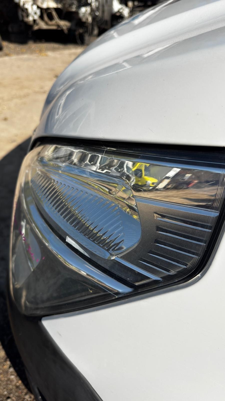 Nissan NV400 Interstar 2010 2024 Headlight Headlamp Left Side N/S BREAKING - imagine 4