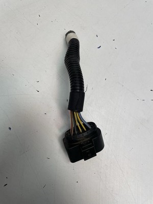 Ford Transit Mk8 2015 2026 Right Side OS Headlight Plug With Wire - Image 2
