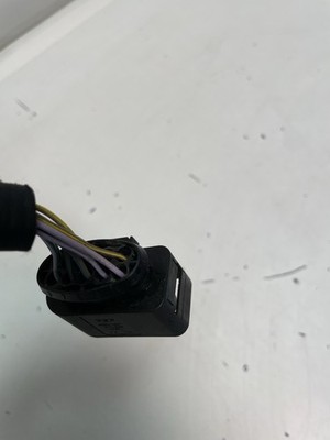 Ford Transit Mk8 2015 2026 Right Side OS Headlight Plug With Wire - Image 5