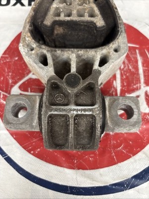 Mercedes Sprinter W910 Engine Support Rear Mount Holder Bracket A9102420100 1051 - imagine 11