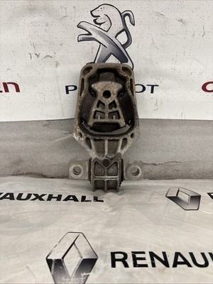 Mercedes Sprinter W910 Engine Support Rear Mount Holder Bracket A9102420100 1051 - imagine 12