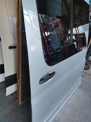 Mercedes Sprinter W907 W910 2018 2026 Sliding Door Left Side NS BREAKING P1436 - Image 4