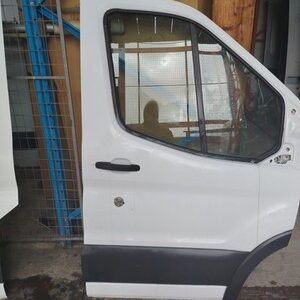 Ford Transit Front Door OS 2015 2024 P1467 BREAKING