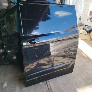 Ford Transit CUSTOM 2012 2018 Left Side Loading  Sliding Door P1485