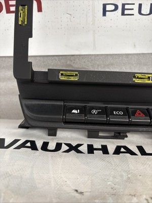 Renault Master III 2010 2023 Radio Head Unit Trim 682603805R 205 - imagine 2