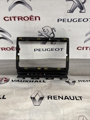 Renault Master III 2010 2023 Radio Head Unit Trim 682603805R 205 - imagine 10