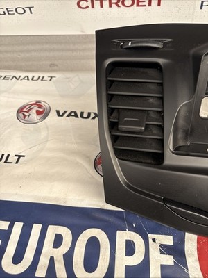 Ford Transit MK8 Dash Center Air Vent Grill NK3118835B 202 - Image 2